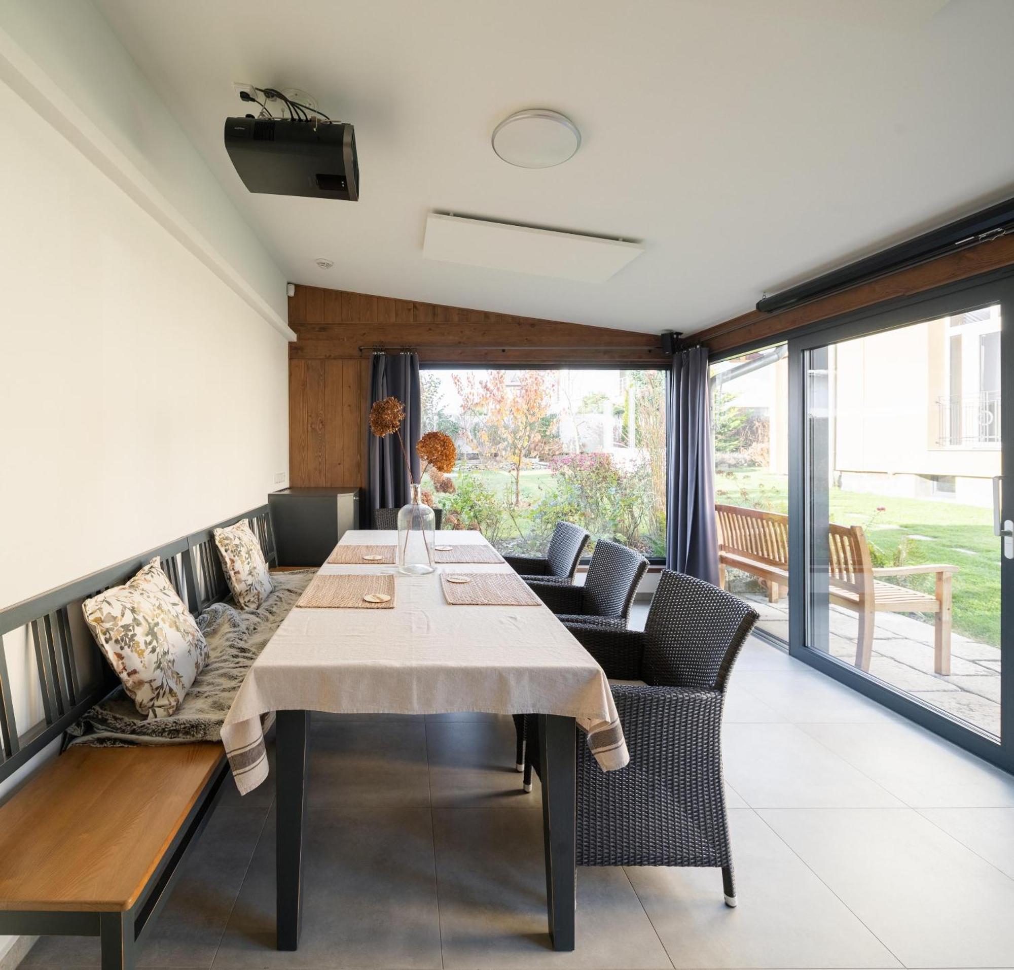 Vila Nmnm Nove Mesto na Morave Exterior foto